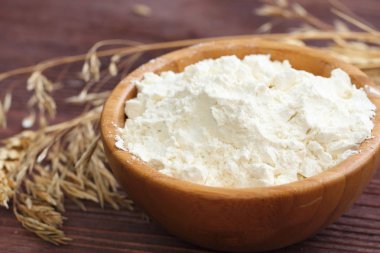 Kase tahıl kulakları ile un