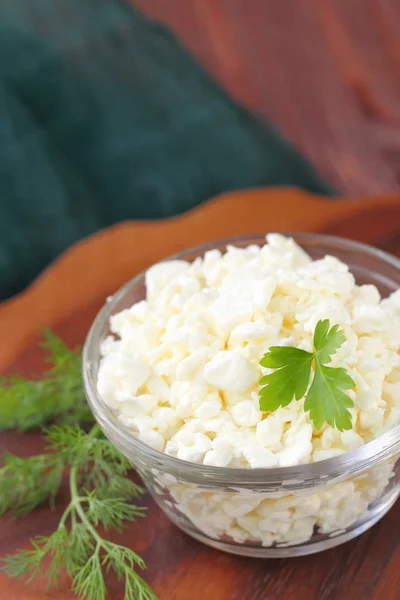 Hüttenkäse in einer Schüssel — Stockfoto