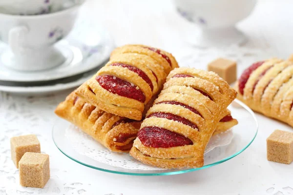 Pasticcini dolci con lamponi — Foto Stock