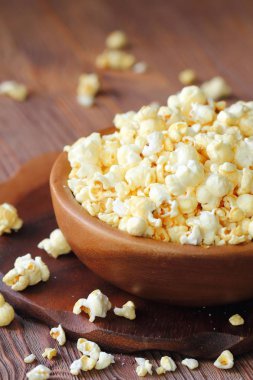 Kasede patlamış mısır.