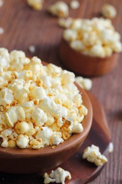 Kasede patlamış mısır.