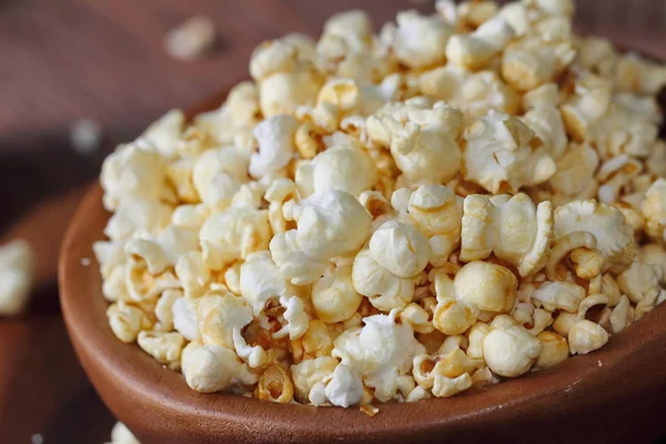 Kasede patlamış mısır.