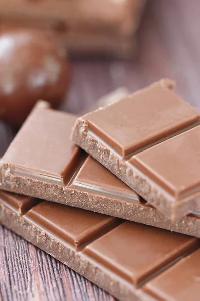 Hromadu Čokoláda s oříšky — Stock fotografie