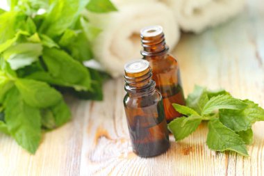 temel aroma yağı nane ile