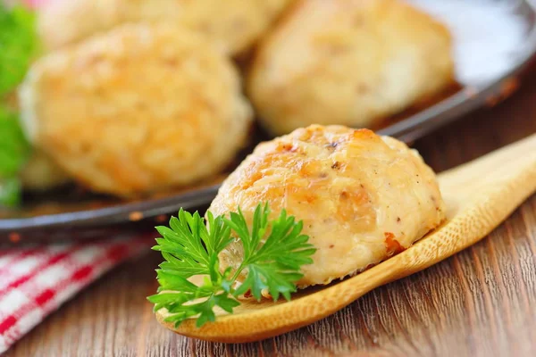 Tavuk köfte pirinç ve sebze ile