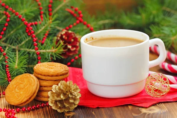 Taza de café con dulzura navideña — Foto de Stock
