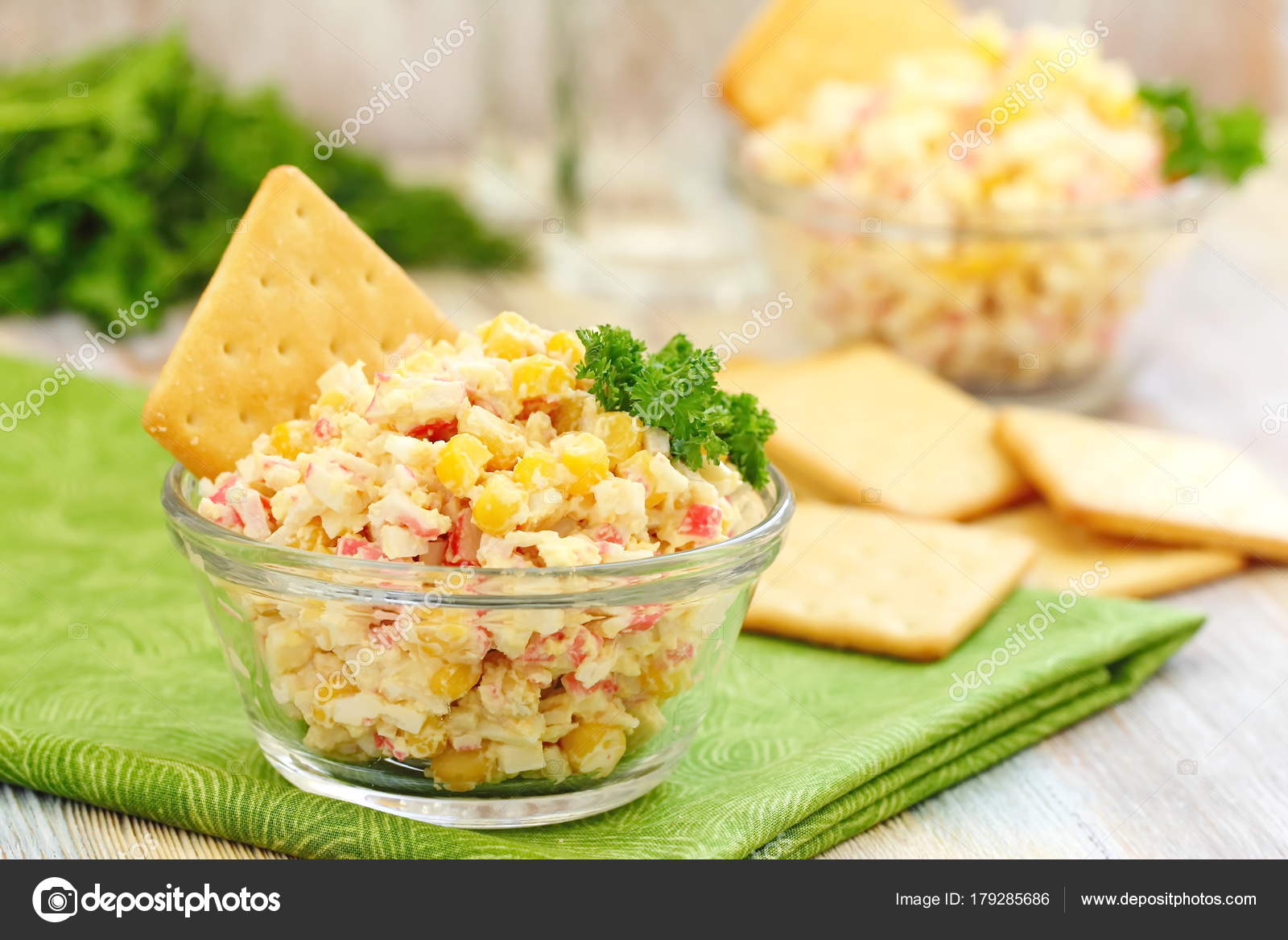 Classic salad of crab sticks. Crab sticks with an egg: a recipe 89 Classic salad of crab sticks. Crab sticks with an egg: a recipe 68