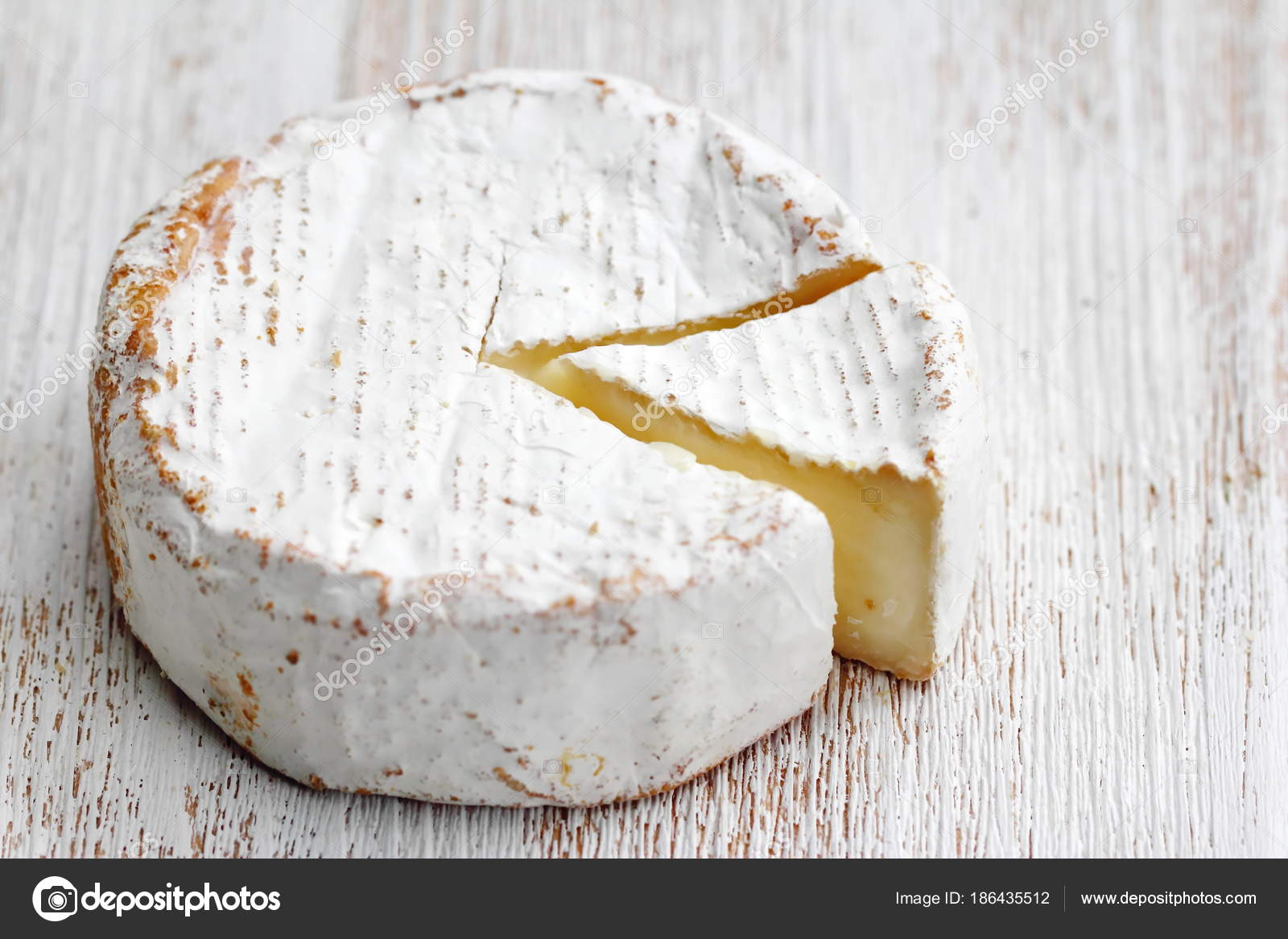 Brie type of cheese. Camembert cheese. — Stock Photo © lisaaMC 186435512