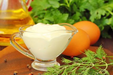 mayonez malzemelerle