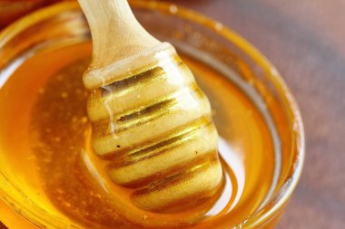 Cam kase yemek için hazır tatlı çiçek bal