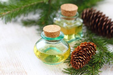 Cam şişedeki iğne kokusuna bakılırsa aroma yağı olmalı.