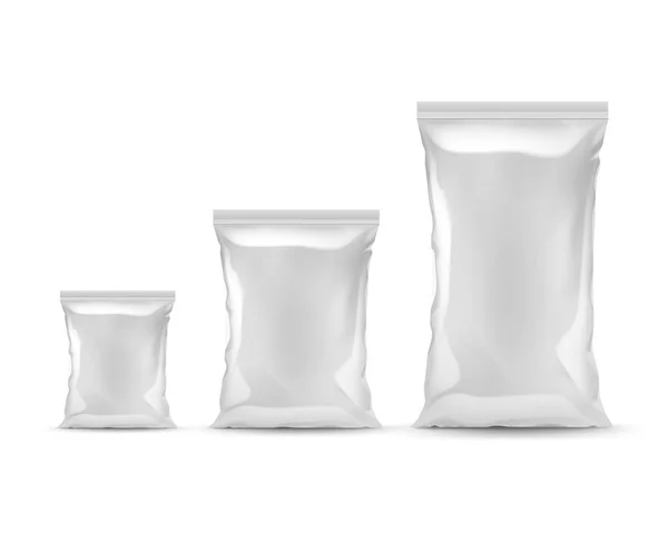 Conjunto de sacos de folha de plástico tamanho diferente isolado —  Vetores de Stock