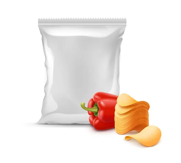 Pila di patatine con paprica e sacchetto di plastica vuoto sigillato verticale per il design del pacchetto su sfondo bianco — Vettoriale Stock
