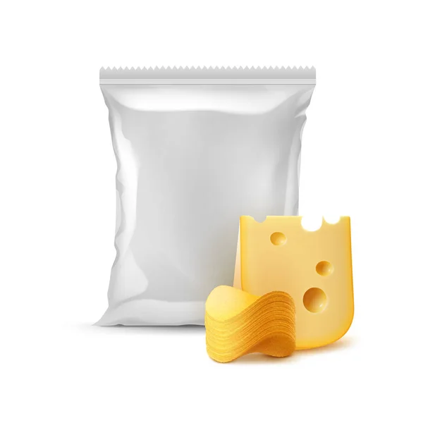 Peynir ve dikey mühürlü boş plastik folyo ile gevrek cipsi yığını çanta üzerinde izole beyaz arka plan — Stok Vektör
