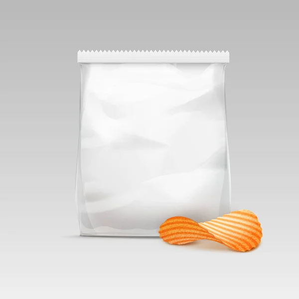 Sac en plastique transparent scellé vertical blanc vectoriel pour la conception de l'emballage avec copeaux croustillants ondulés de pommes de terre Fermer Isolé sur fond blanc — Image vectorielle