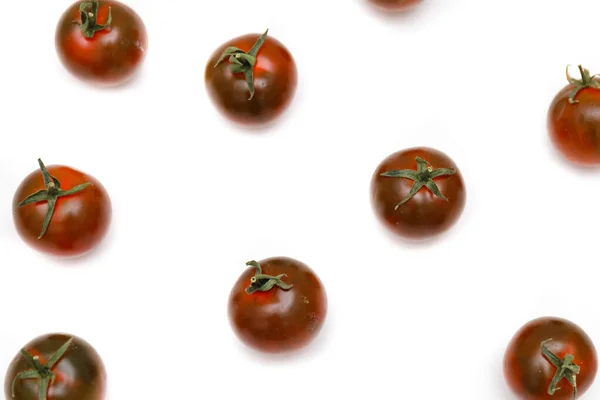 Tomates Pretos Sobre Fundo Branco Comida Vegetariana Saudável Cozinha Italiana — Fotografia de Stock