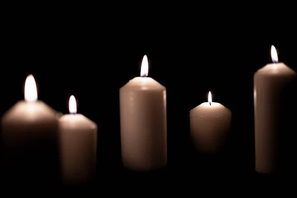 Світло від полум'я свічки — стокове фото