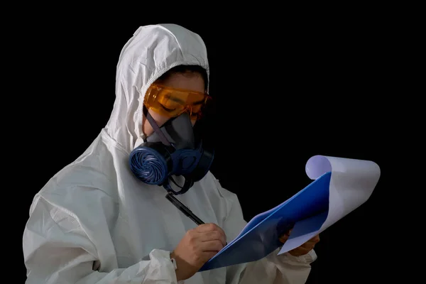 Mujer Doctora Ropa Protección Química Máscara Antigás Con Gafas Fondo — Foto de Stock