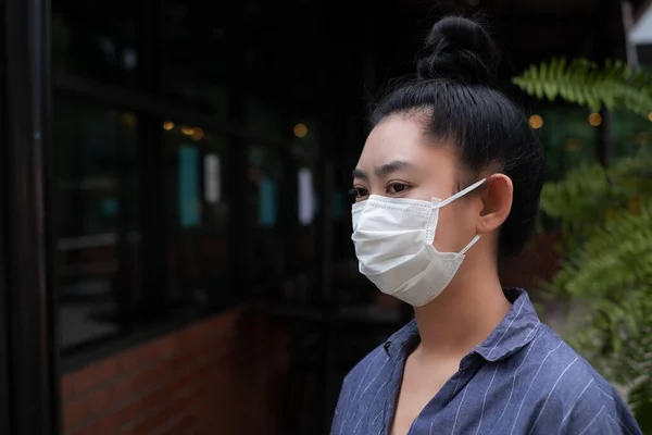 Close Young Asia Woman Standing Putting Respirator N95 Mask Protect — Stock Photo, Image