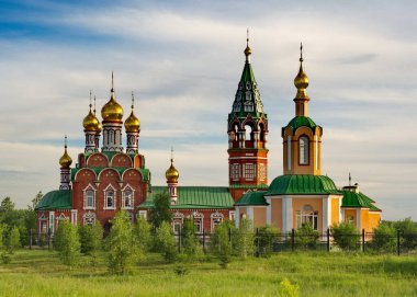 Rus Kilisesi, Red Stone Kiselevsk yakınlarında. 