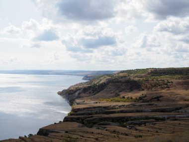 Sonbaharda tepede güzel hava manzara