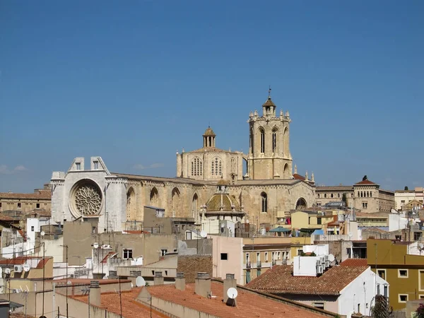 西班牙塔拉戈纳 2019年2月8日 塔拉戈纳大教堂的景观塔拉戈纳大教堂 — 图库照片