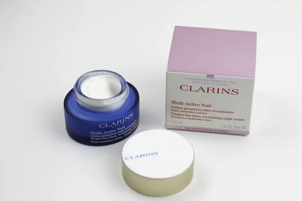 Clarins Multi Active Creme Nuit Normal Skin — Stock Photo, Image