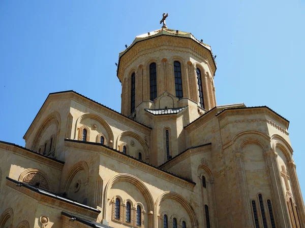 Szentháromság Székesegyház Tbilisi Tsminda Szameba Katedrális Grúz Ortodox Egyház Katedrálisa — Stock Fotó