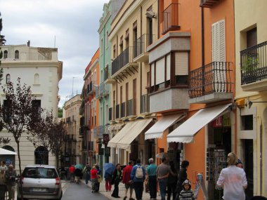 Figueres Salvador Dali tiyatro-müze uzak değil