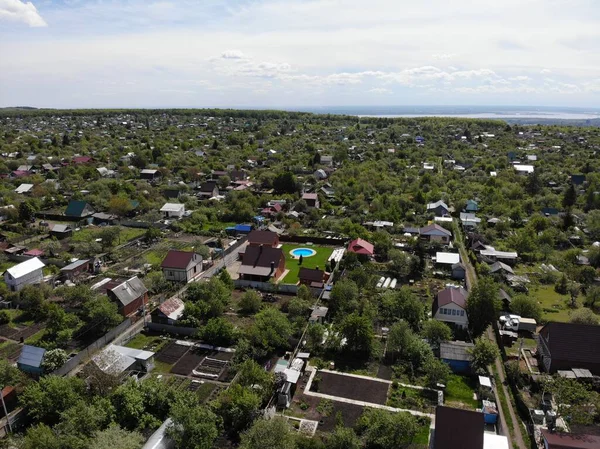 Pueblo Vacaciones Los Suburbios Ciudad Saratov Primavera Vista Aérea —  Fotos de Stock