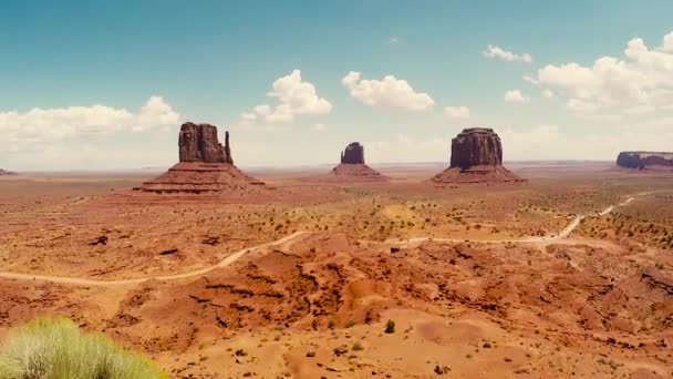 Monument Valley on the border between Arizona and Utah, USA — Stock Video