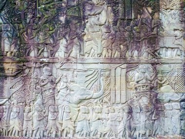 Angkor Thom, Siem Reap, Kamboçya 'daki tapınağı harap etti