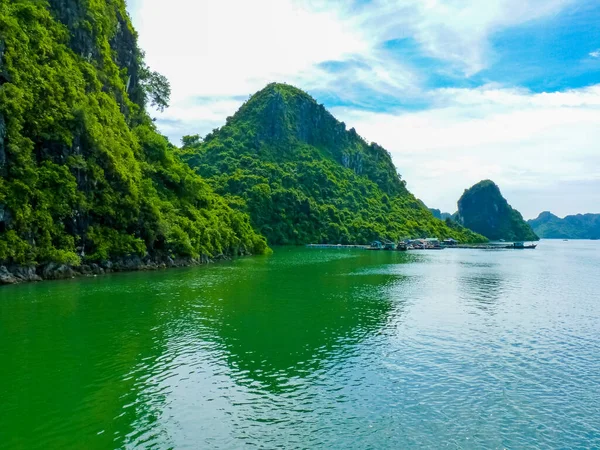 Vista Famosa Eredità Mondiale Halong Bay Vietnam — Foto Stock
