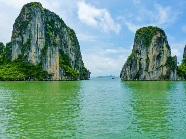 Vista Famosa Herencia Mundo Halong Bay Vietnam —  Fotos de Stock