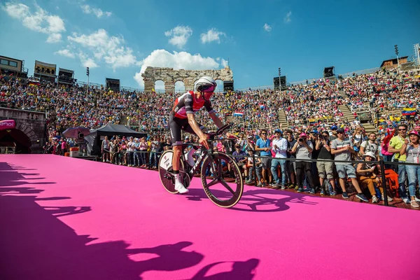 Verona Italia Junio 2019 Bauke Molloema Trek Team Entra Arena — Foto de Stock