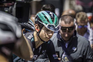Treviso, İtalya 31 Mayıs 2019: Davide Formolo Giro D 'Italia 2019' un 19. etabının başlamasını bekliyor.