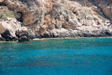 NET, turkuaz su ve rock Kıbrıs, Yunanistan