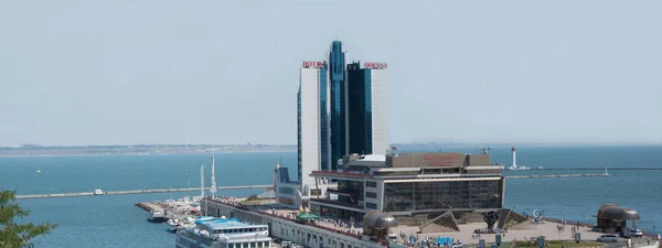 Odessa, Ukrayna - 8 Ağustos 2017: Panoramik Odessa port, Ukrayna 8 Ağustos 2017 üzerinde.