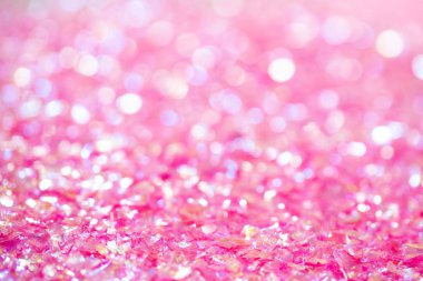 Bokeh ile pembe ahududu soyut arka planı. Bokeh ile pembe ahududu soyut arka planı. Şenlik arka planı. Sihir, tatil, doğum günü kavramı. Tasarım şablonu. 