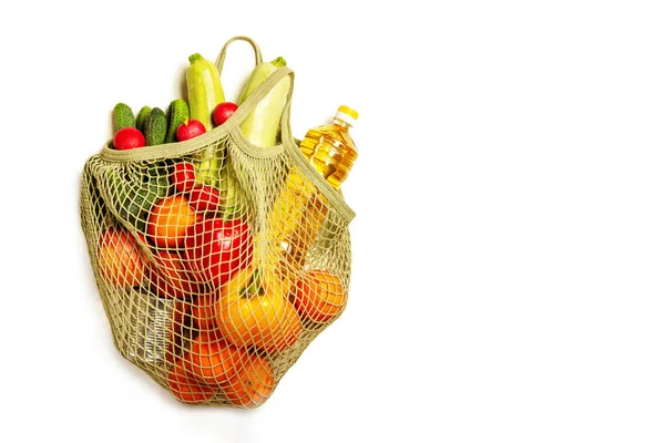 Verduras Frutas Aceite Vegetal Una Bolsa Hilo Sobre Fondo Blanco — Foto de Stock