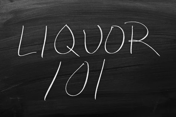Liquor 101 sur un tableau noir — Photo