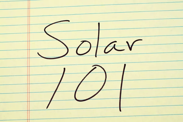 Solar 101 su un cuscinetto legale giallo — Foto Stock