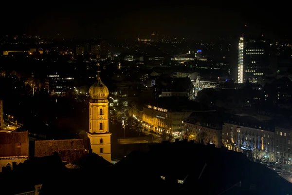 Грац Австрия 2018 Ночная Сцена Franziskanerkirche Переднем Плане — стоковое фото