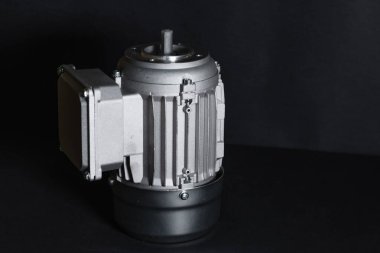 Solucan motoru, elektrik motorları ve şişeleme hatları için ekipman, fabrikalar için endüstriyel ekipman gıda endüstrisi.