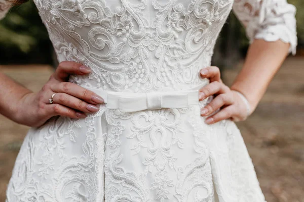 Elegant Wedding Ivory Dress — Stock Photo, Image