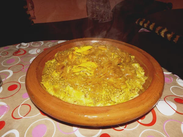 Moroccan Dish: Rfissa — Stock Photo, Image