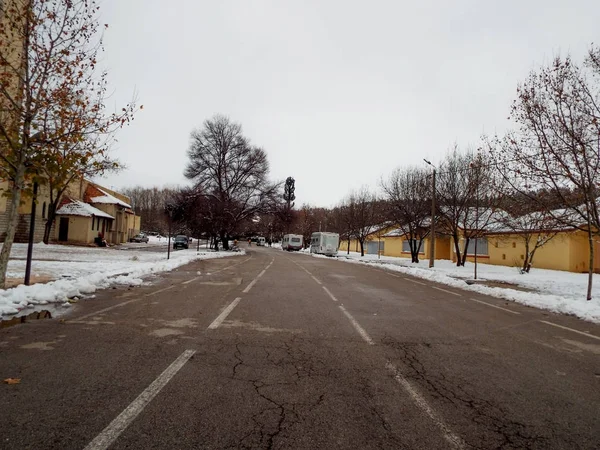 Ifrane road στο χιόνι το χειμώνα — Φωτογραφία Αρχείου