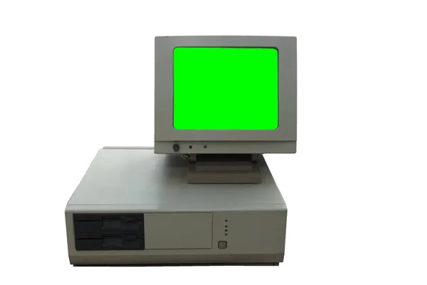 Oude vintage en stijl computer op witte achtergrond. — Stockfoto