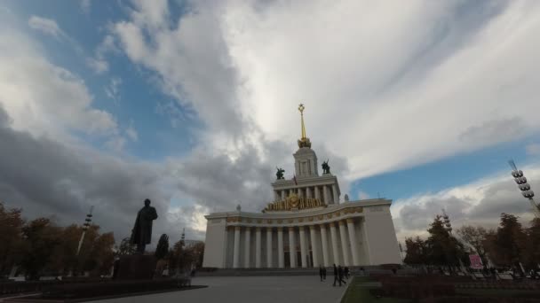 Rusia Moscú Octubre 2019 Pabellón Principal Del Parque Vdnh Todo — Vídeos de Stock