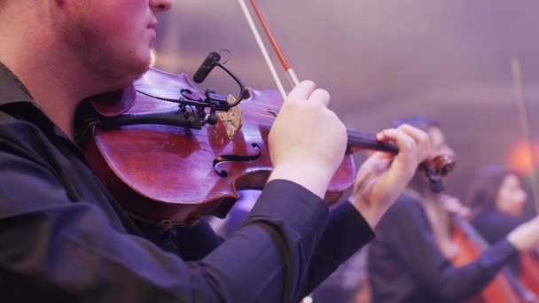 Concert op het podium van het theater — Stockvideo